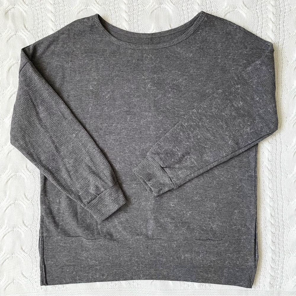 Gray Long Sleeve Tee Size S Soft Knit Casual Everyday Top